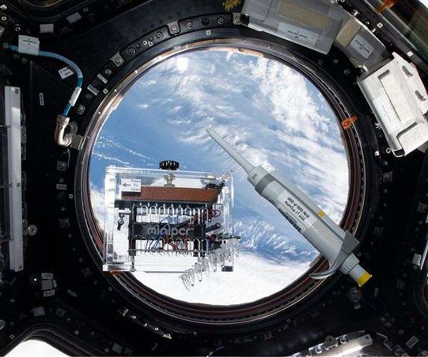 Boeing and NASA Collaborate on New ISS Experiment to Enhance Genes in Space Program