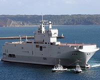 Obama expresses 'concerns' over sale of French warships to Russia