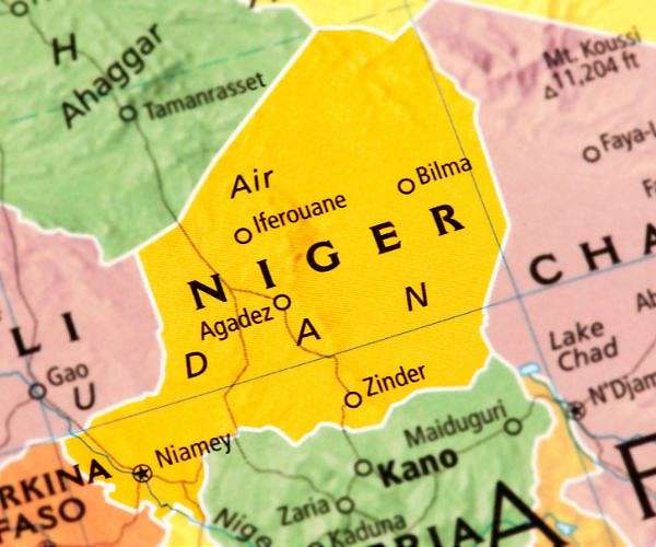 Hundreds in Niger tell US troops to go home
