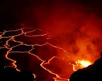 Evacuations urged in Hawaii as lava flow advances