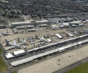 China claims its place at Paris airshow