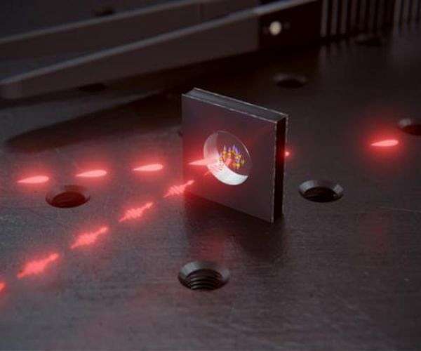 Mass-producible miniature quantum memory