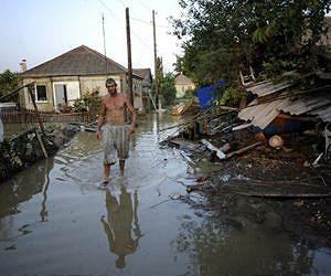 Russia convicts officials of 2012 floods negligence