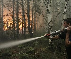 Russia nuclear sites under threat from the flames