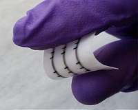 Fully integrated circuits printed directly onto fabric