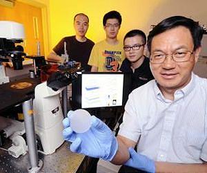 Device for capturing signatures uses tiny LEDs created with piezo-phototronic effect