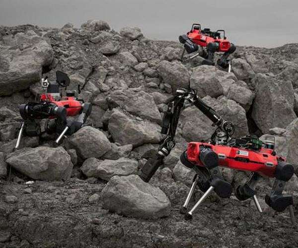 Japan show provides glimpse of robots as future of rescue efforts