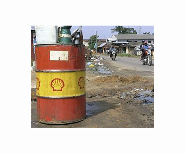 Environmental protesters force suspension of Shell AGM