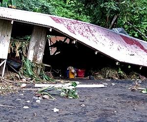 Aid trickles into tsunami-hit Solomons despite aftershocks