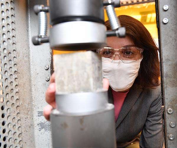 Researchers improve cement with shrimp shell nanoparticles