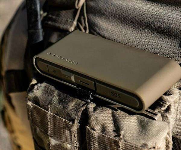 Somewear Labs introduces a novel hybrid mesh-satcom radio and expands communications platform