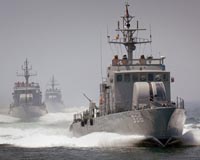 S. Korean navy fires warning shots at Chinese patrol boat