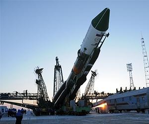 NASA extends space contract with Russia on ISS