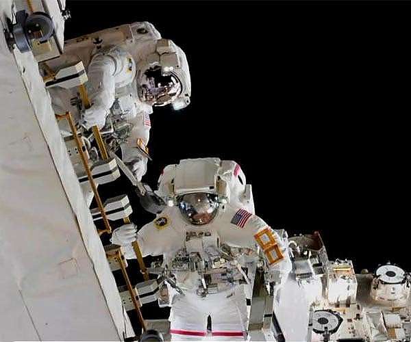 NASA astronauts Moghbeli and O'Hara embark on rare all-female spacewalk