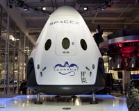 SpaceX unveils capsule to ferry astronauts to space