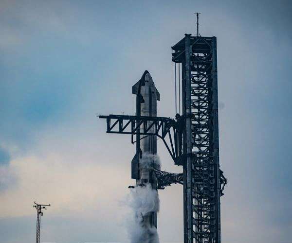 US grounds SpaceX's Starship rocket pending probe