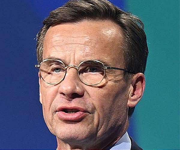 Sweden moves to toughen anti-terror laws