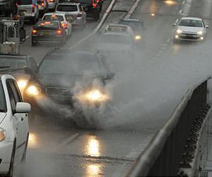 Increases in extreme rainfall linked to global warming