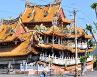 Scars remain 10 years after massive Taiwan quake