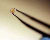 Smaller and faster: The terahertz computer chip is now within reach
