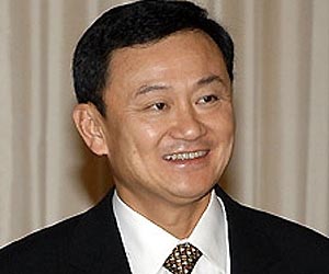 Thaksin keeps low profile in Thai flood crisis