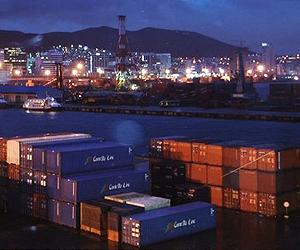 Outside View: Cut trade gap to create jobs