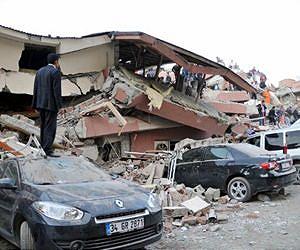 Rescuers hunt for survivors in fresh Turkey quake