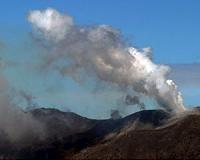 Small volcanoes could slow global warming: study