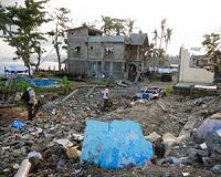 Aid finally getting to Fiji cyclone victims