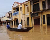 Typhoon Ketsana kills 331 across Southeast Asia