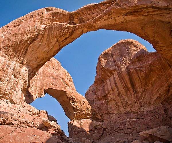 Erosion suspected in collapse of Utah's popular Double Arch rock formation