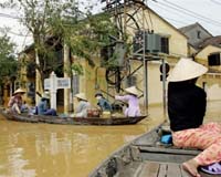 Typhoon Ketsana kills 11 in Cambodia: official