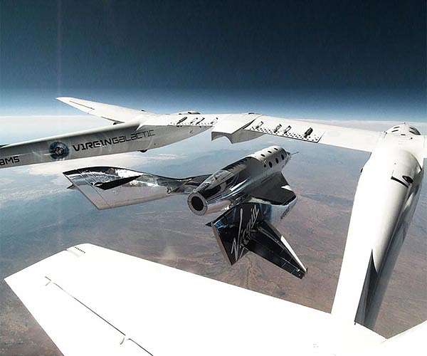 Boeing subsidiary to build two new Virgin Galactic motherships