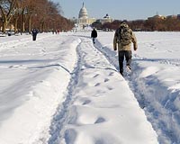 Snow, ice, cold: Winter piles on in eastern US