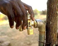 Zimbabwe cuts water supplies to capital
